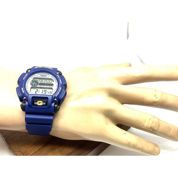 Casio Men's Watch G-Shock DW9052 Quartz Blue Resin Digital Sport 44mm 3232 - Picture 5 of 15